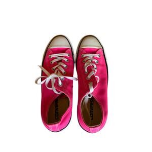 CONVERSE All Star Hot Pink Chuck Taylor Low Top Size 9 Womens